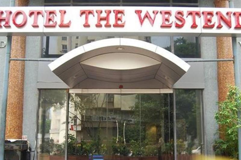 Hotel The Westend Ahmedabad Extérieur photo